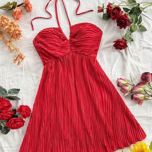 Red Boho Women's Sexy Textured Open Back Halter Neck Dress - Picture 3 of 7
